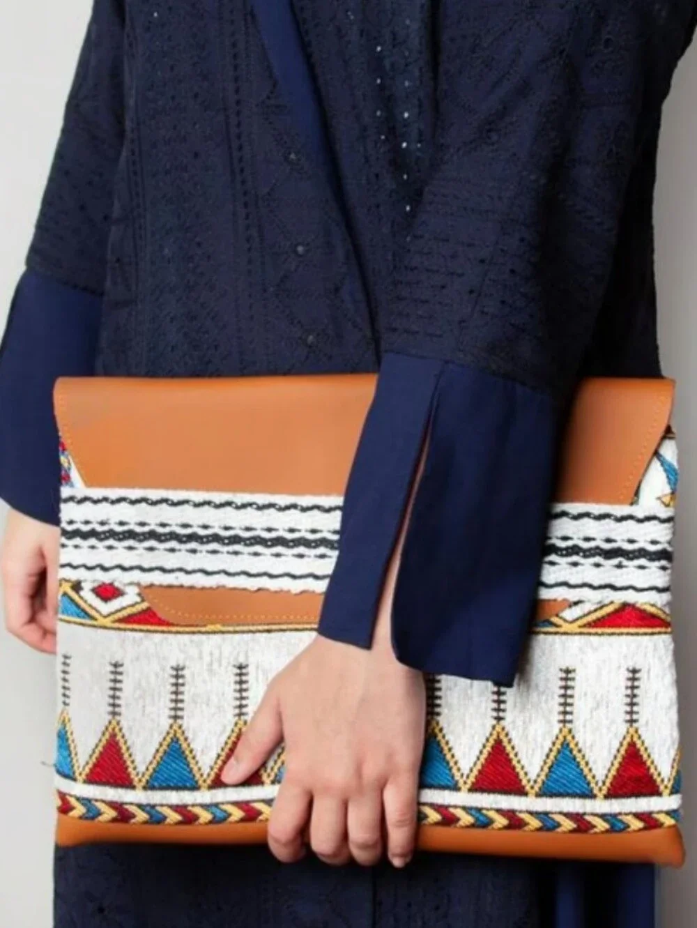 RARE Saudi Vision 2030 Laptop Sleeve / Heritage Clutch